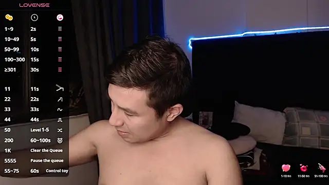 andrewmhilton  online show from September 13, 5:18 am