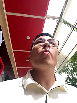 andrewmhilton  online show from October 8, 6:38 pm