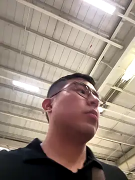 andrewmhilton  online show from October 13, 6:41 pm