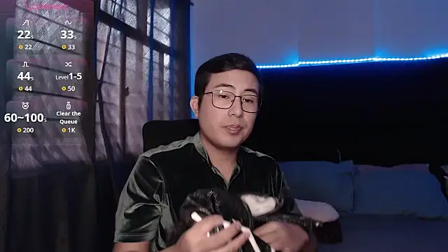 andrewmhilton  online show from March 17, 10:57 pm