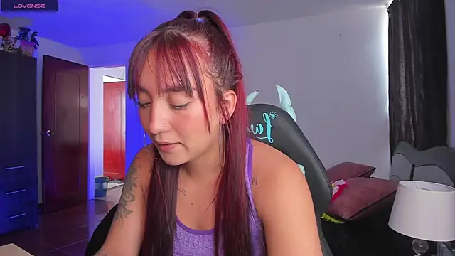  Tammyy online show from January 28, 4:52 pm