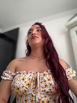 Snapshot of _Tammyy chatting on April 7, 5:13 pm Tammyy online show from April 7, 5:13 pm