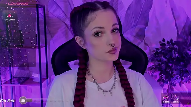 BratzieDarsie online show from March 1, 8:13 am