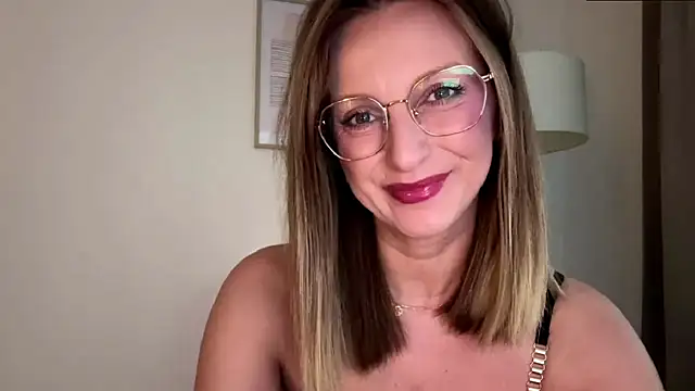 HornyJudith online show from February 4, 7:03 am