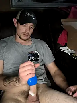 Snapshot of Midwestalpha chatting on November 2, 8:39 am Midwestalpha online show from November 2, 8:39 am