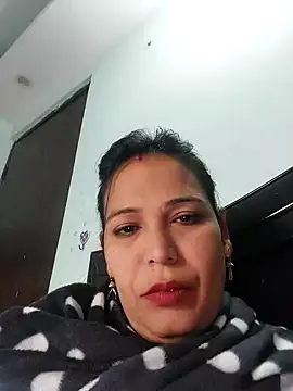 Poojabhabi101 online show from December 21, 7:45 am