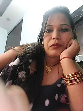 Poojabhabi101 online show from December 24, 5:34 pm