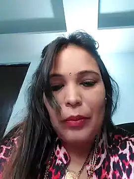 Poojabhabi101 online show from December 25, 6:41 am