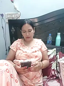 Poojabhabi101 online show from March 20, 2:53 pm