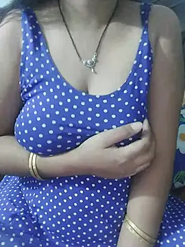 Poojabhabi101 online show from May 21, 6:15 pm