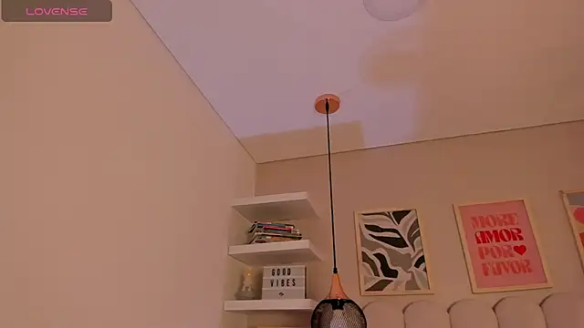 cute  cherry  online show from November 17, 7:30 pm