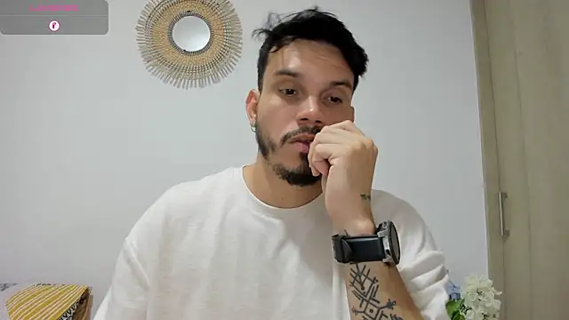 alejandro stark online show from December 19, 2:34 am