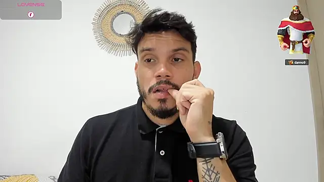 alejandro stark online show from December 26, 2:05 pm