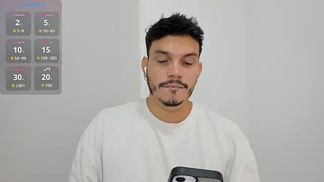 alejandro stark online show from October 8, 6:27 pm