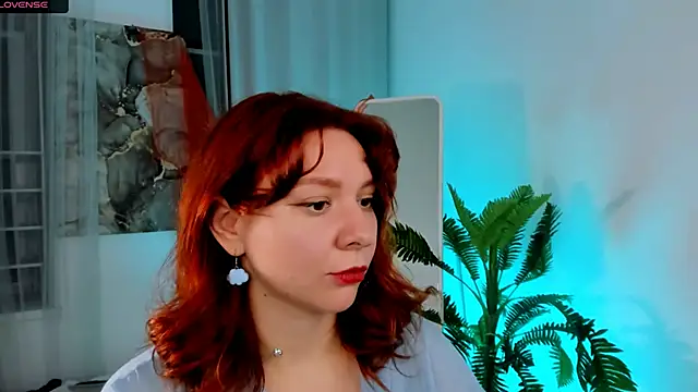 Snapshot of melissa_adamss chatting on October 25, 1:18 pm melissa adamss online show from October 25, 1:18 pm