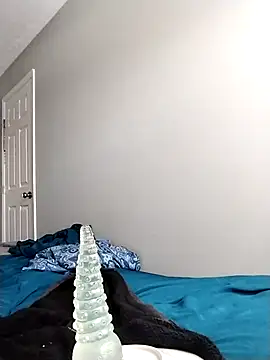 Snapshot of LiverandBrat77 chatting on February 28, 3:48 pm LiverandBrat77 online show from February 28, 3:48 pm