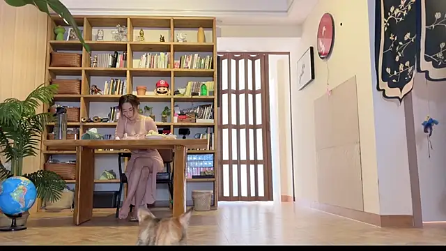 Snapshot of grandeeney chatting on January 13, 6:06 am grandeeney online show from January 13, 6:06 am