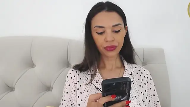 Mika Gold online show from September 16, 10:27 am