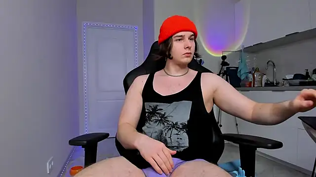 Vincent Strong online show from February 23, 10:17 am