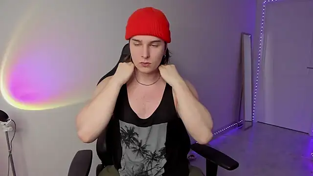 Vincent Strong online show from March 15, 4:43 pm