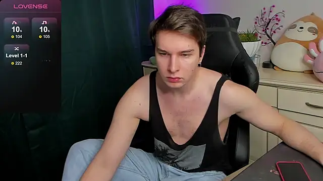 Vincent Strong online show from September 17, 8:16 am