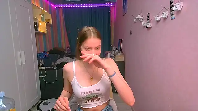 Snapshot of __Aphrodita__wow__ chatting on March 6, 3:02 pm   Aphrodita  wow   online show from March 6, 3:02 pm