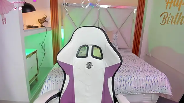 Happy tits online show from March 19, 11:28 am