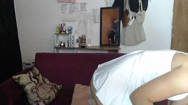 Nathacha online show from February 22, 11:03 pm