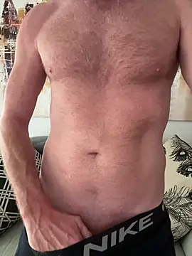 Snapshot of Gayginger86 chatting on June 26, 12:37 am Gayginger86 online show from June 26, 12:37 am