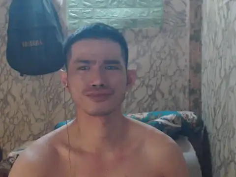 Snapshot of x0x-Philip-x0x chatting on September 19, 11:22 am x0x-Philip-x0x online show from September 19, 11:22 am