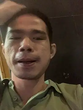 Snapshot of x0x-Philip-x0x chatting on October 11, 3:32 pm x0x-Philip-x0x online show from October 11, 3:32 pm