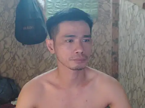 Snapshot of x0x-Philip-x0x chatting on October 29, 8:05 am x0x-Philip-x0x online show from October 29, 8:05 am