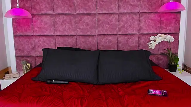 Taly Fox online show from October 9, 4:10 am