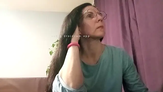 AlfejiRise online show from November 21, 3:44 pm