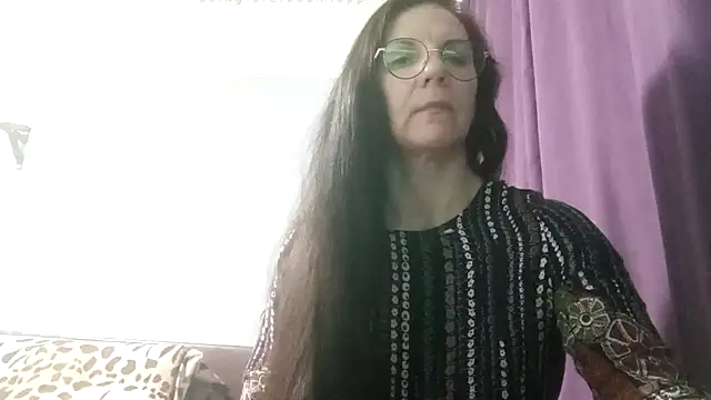 Snapshot of AlfejiRise chatting on March 5, 7:26 am AlfejiRise online show from March 5, 7:26 am