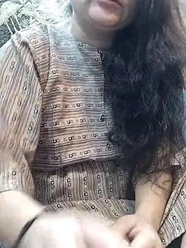 Snapshot of Doll_Nepali chatting on March 6, 3:24 pm Doll Nepali online show from March 6, 3:24 pm