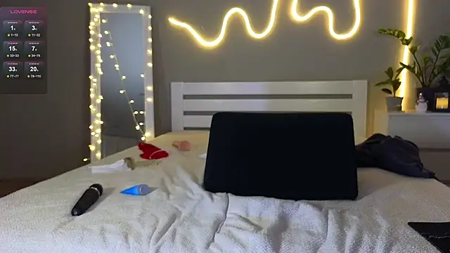 tanya goddesss online show from December 21, 5:29 pm