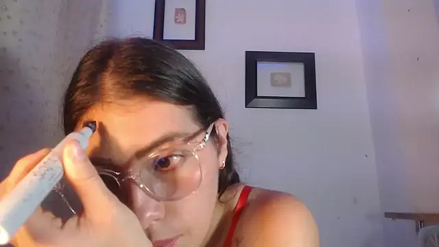 DaMikaela  online show from March 12, 7:17 pm