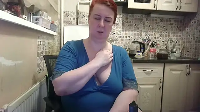 NikolRedMilf online show from January 3, 11:23 pm