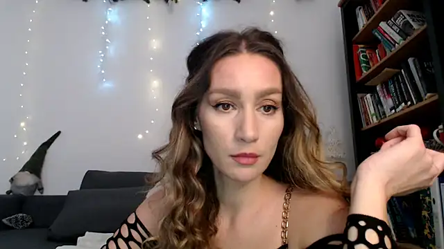 ChocoBelle online show from December 13, 9:09 pm