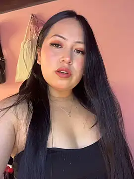 Noa Sakura  online show from March 25, 8:59 pm