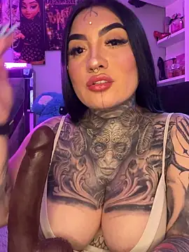 CloeeBeckam online show from February 20, 6:26 am