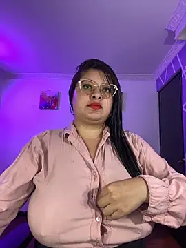 MiiaaJoness online show from November 14, 3:00 pm