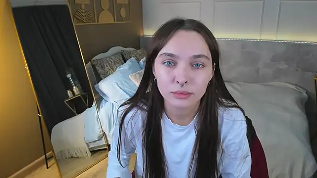 ChloeSunny online show from May 30, 2:03 pm