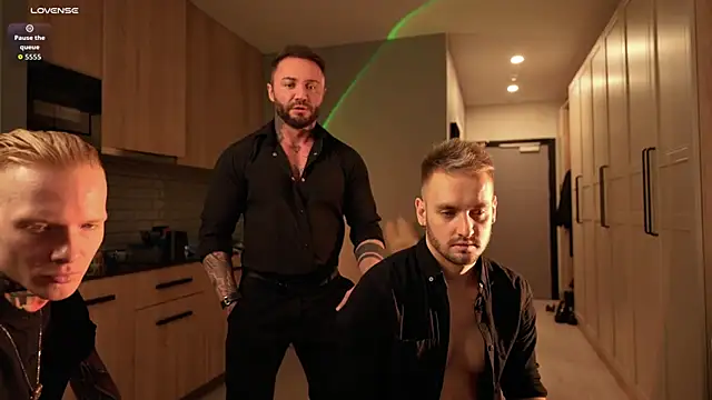 enjoy me online show from October 18, 3:46 pm