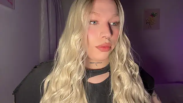 IsabellaFigueredo   online show from February 22, 11:53 am