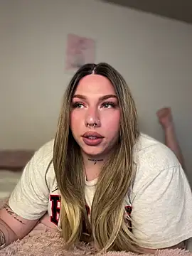 IsabellaFigueredo   online show from March 8, 3:49 pm