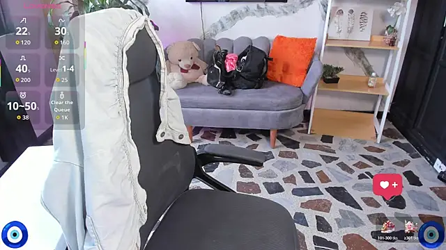 CelesteBrucee online show from December 14, 12:32 pm