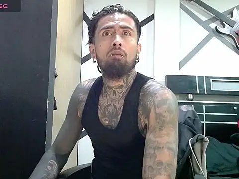 Snapshot of daimon_rockkk chatting on July 24, 3:59 am daimon rockkk online show from July 24, 3:59 am