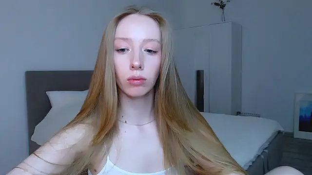 Snapshot of Luna_insniity chatting on January 9, 11:34 pm Luna insniity online show from January 9, 11:34 pm